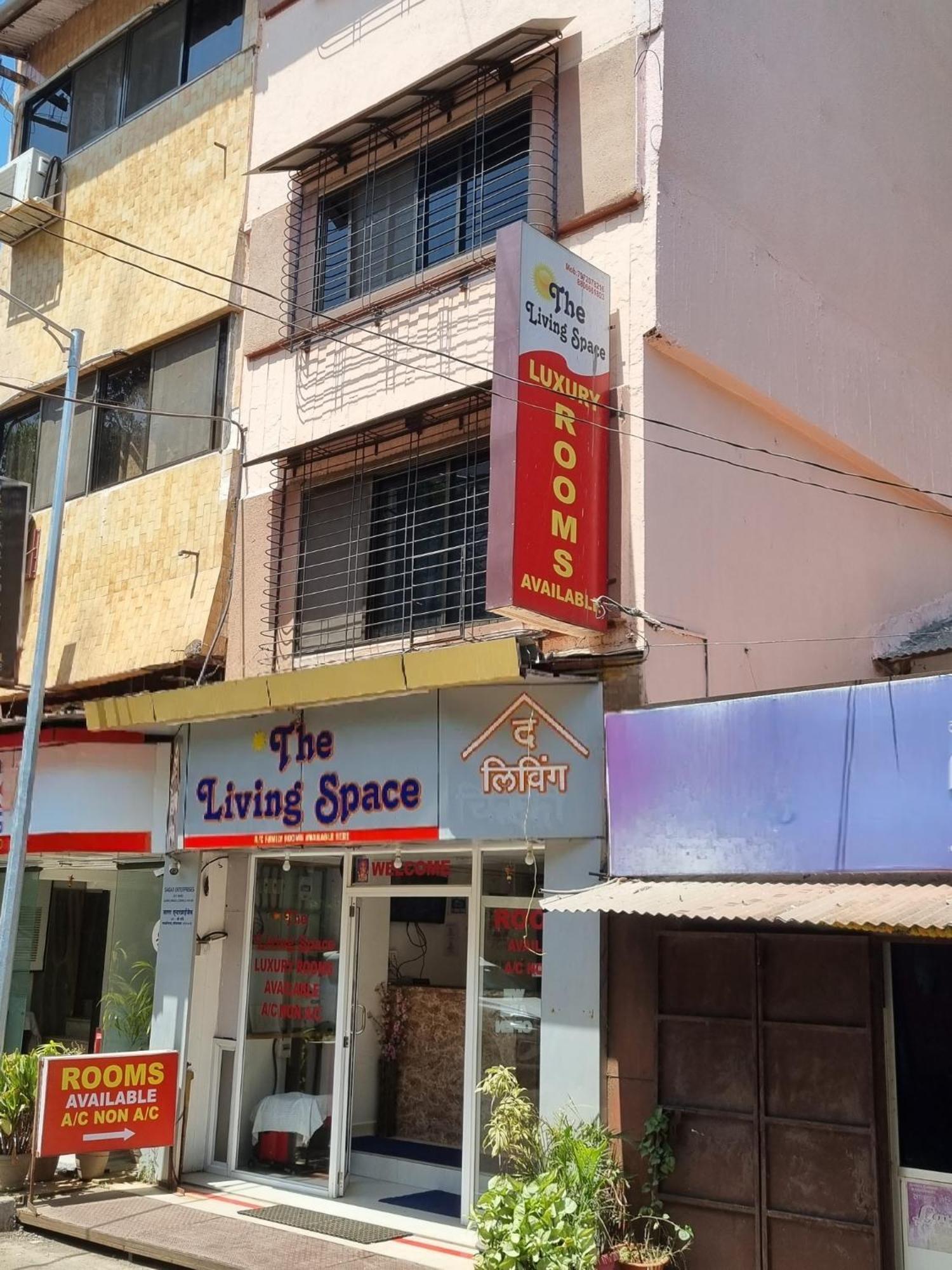 לונבלה The Living Space מראה חיצוני תמונה