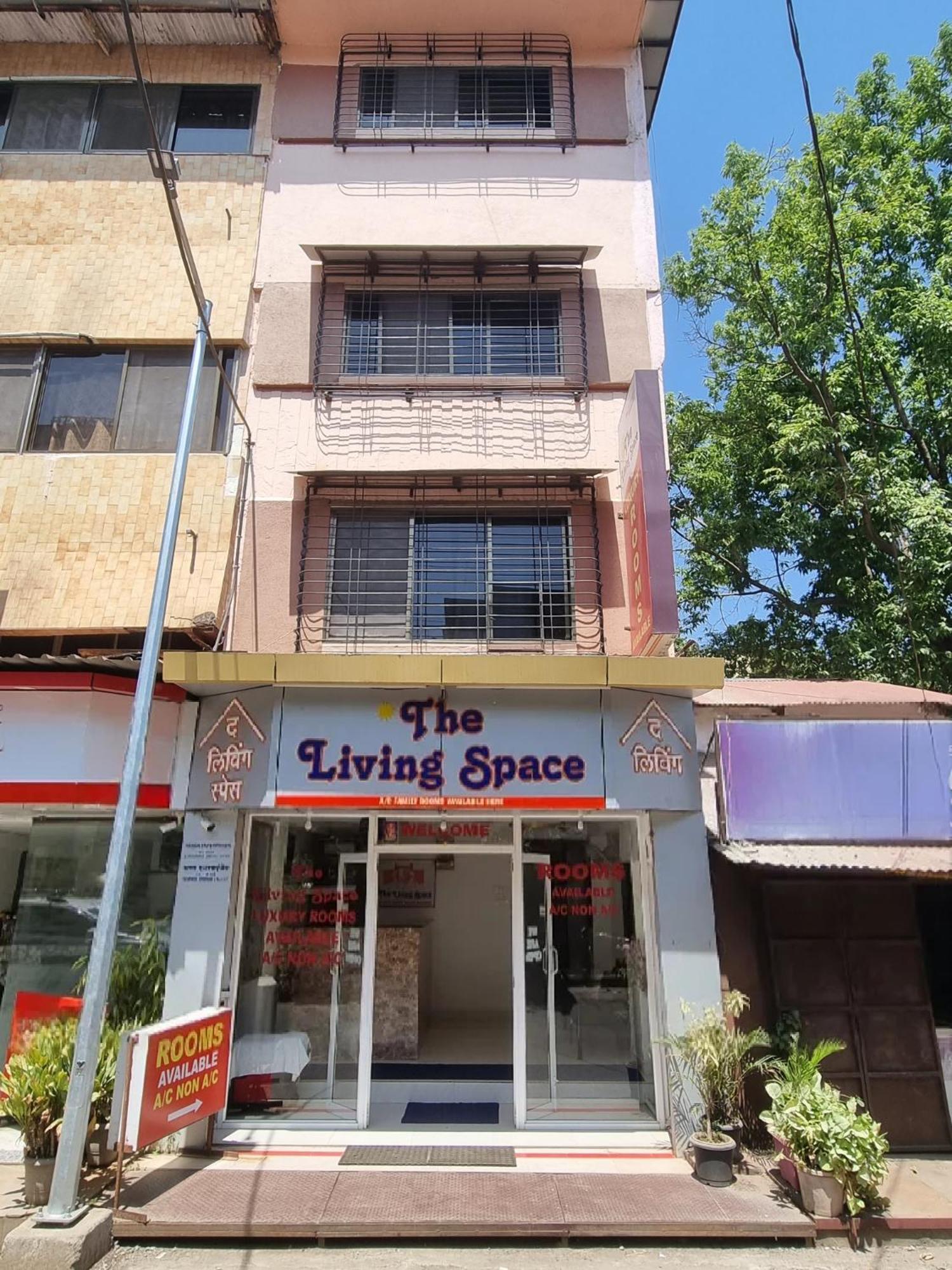 לונבלה The Living Space מראה חיצוני תמונה
